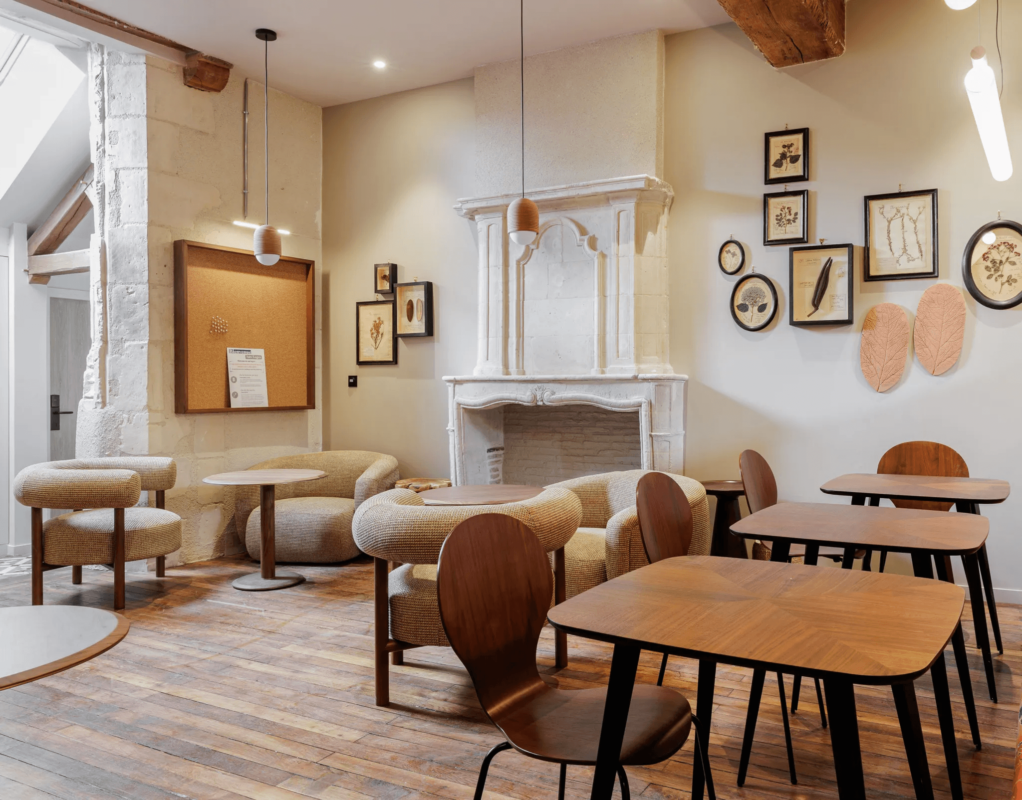 After renovation - Living Room in Orleans